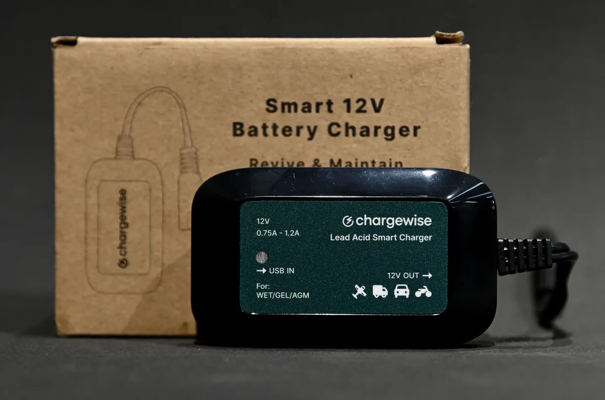 Chargewise Lead Acid Smart Charger in front of its kraft box